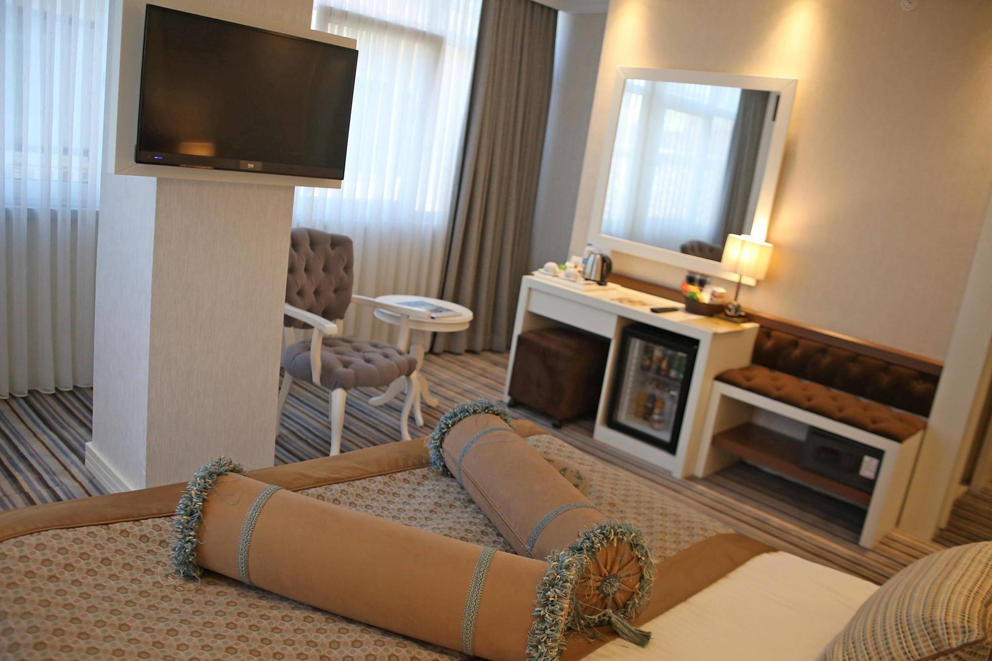 Seven Deep Hotel Анкара Экстерьер фото